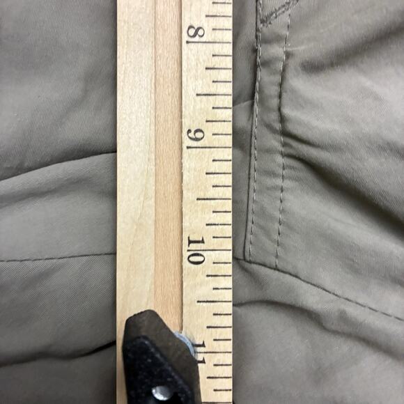 Kuhl Shorts Mens 33 Brown Renegade Cargo Mesh Pockets Hiking Stretch Nylon 5336 - Picture 8 of 10